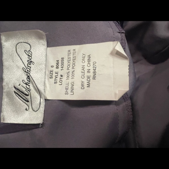 Michelangelo party dress, purple color with details in front, size 6 - Picture 3 of 3